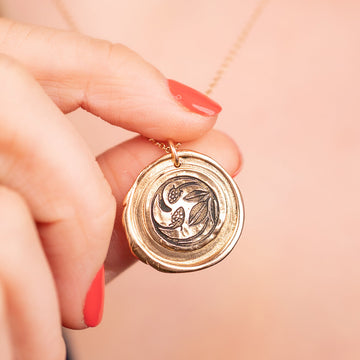 Japanese Wax Seal Birth Flower Necklace